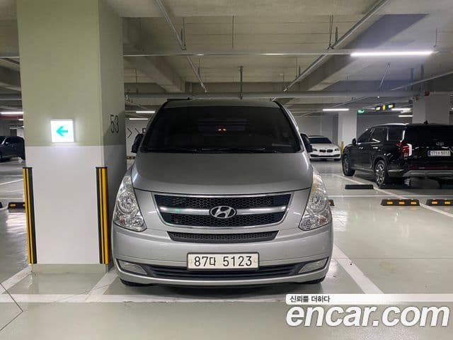 Hyundai Grand Starex CVX Luxury, 2014 1