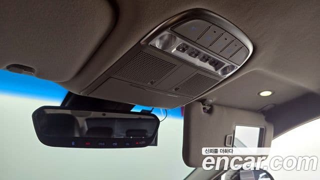 Genesis EQ900 Premium Luxury, 2018 20