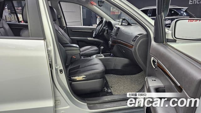 Hyundai Santa Fe CM Deluxe, 2010 11