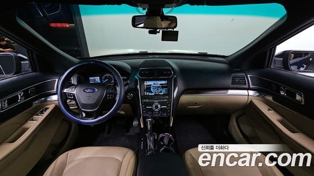 Ford Explorer 5세대, 2016 7