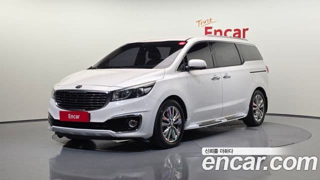 Kia All New Carnival Noblesse, 2015 1
