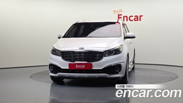 Kia All New Carnival Noblesse, 2015 3
