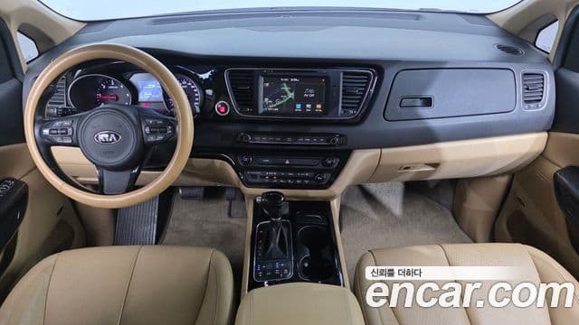 Kia All New Carnival Noblesse, 2015 7
