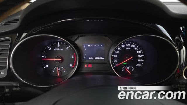 Kia All New Carnival Noblesse, 2015 8