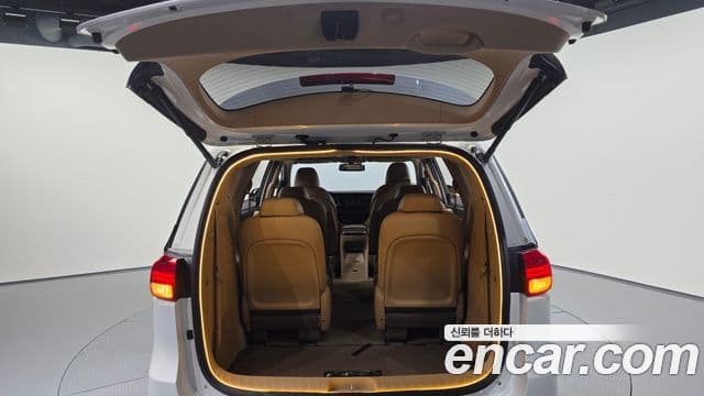 Kia All New Carnival Noblesse, 2015 20