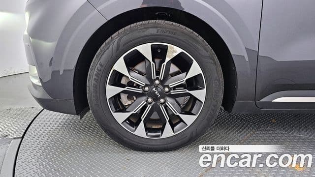 Kia Carnival 4세대 Noblesse, 2023 все фото