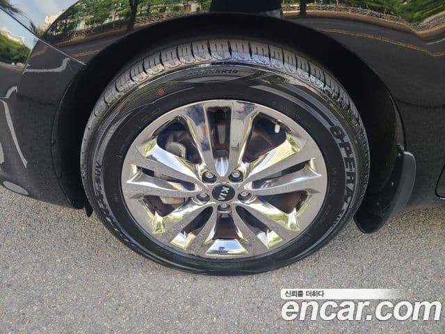 Kia All New Carnival Prestige, 2015 15