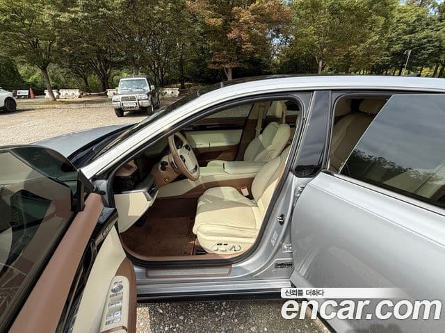 Hyundai Grandeur гибрид (GN7) Calligraphy, 2023 8