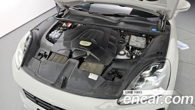 Porsche Cayenne (PO536) 3.0 E-гибрид, 2021 6