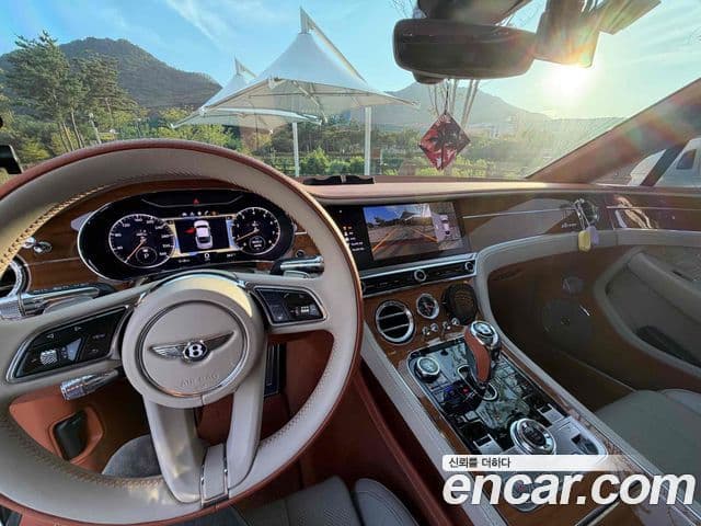 Bentley Continental GT 3세대 4.0 GT Azure, 2023 7