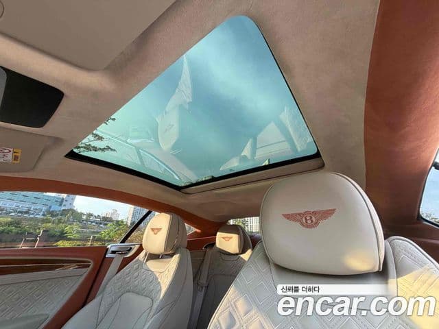Bentley Continental GT 3세대 4.0 GT Azure, 2023 13