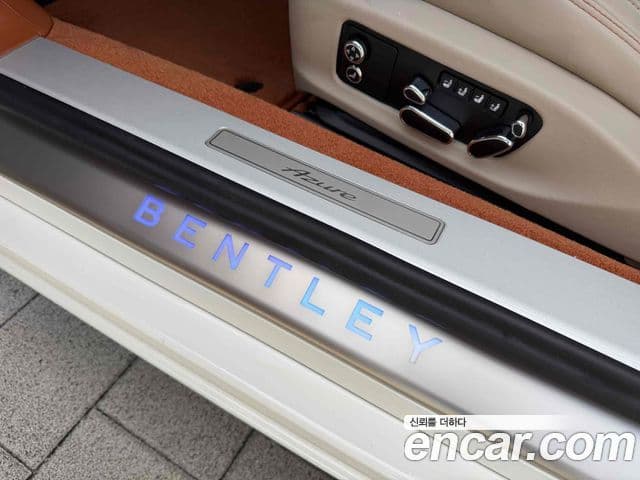 Bentley Continental GT 3세대 4.0 GT Azure, 2023 17