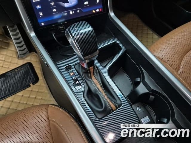 KG모빌리티(SsangYong) Torres T7, 2024 9