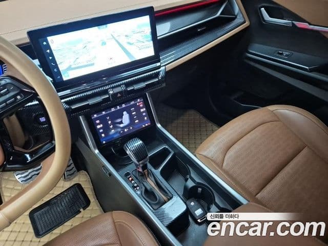 KG모빌리티(SsangYong) Torres T7, 2024 11