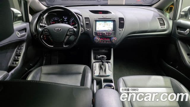 Kia The / новый New K3 Style, 2017 7