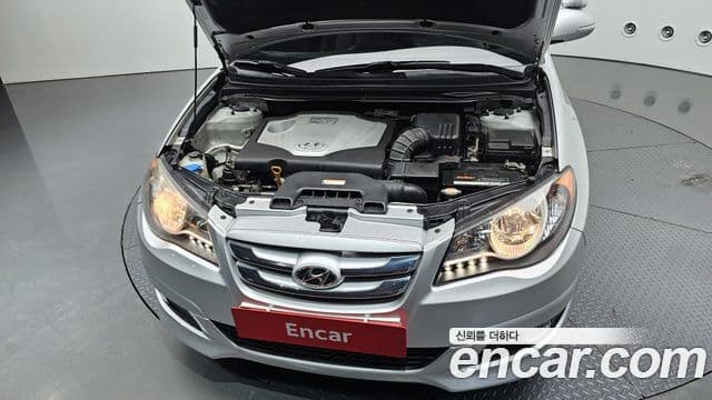 Hyundai Avante гибрид Advance Pack, 2010 6