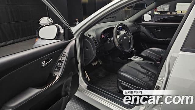 Hyundai Avante гибрид Advance Pack, 2010 11