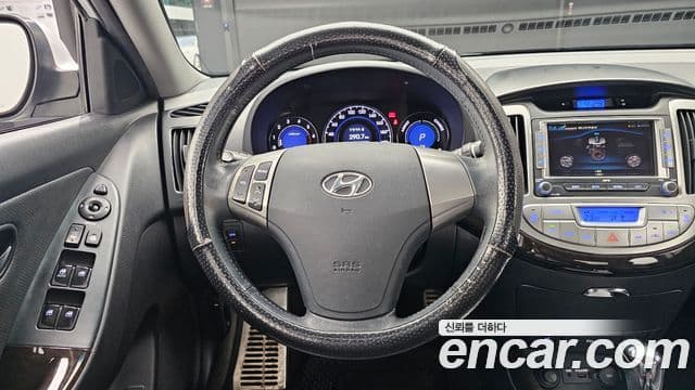 Hyundai Avante гибрид Advance Pack, 2010 13