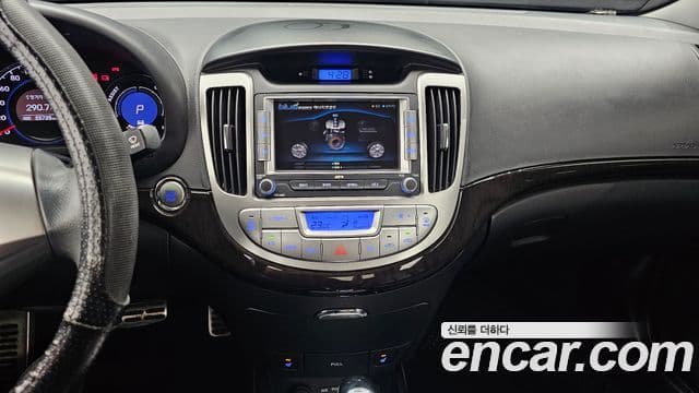 Hyundai Avante гибрид Advance Pack, 2010 14