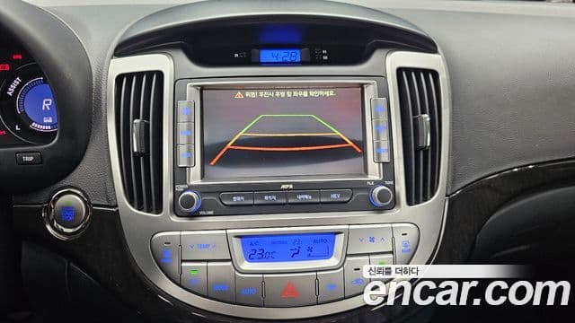 Hyundai Avante гибрид Advance Pack, 2010 15