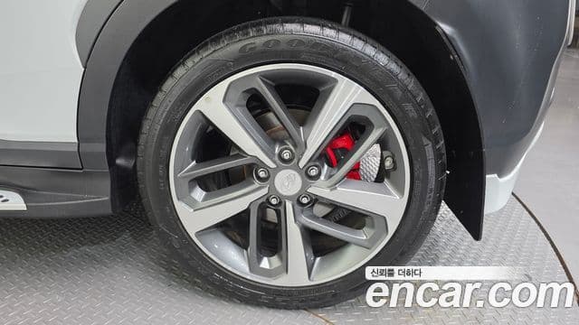 Hyundai Kona Modern Art, 2018 все фото