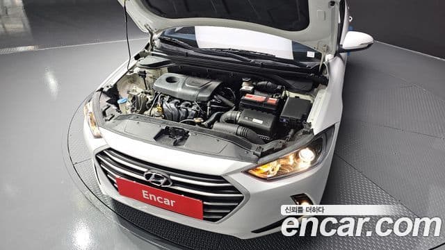 Hyundai Avante AD Style, 2018 6