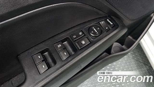 Hyundai Avante AD Style, 2018 14