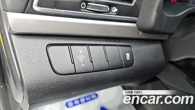 Hyundai Avante AD Style, 2018 15