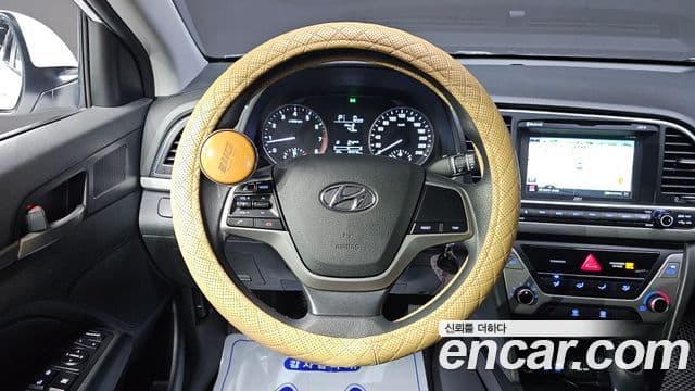 Hyundai Avante AD Style, 2018 16