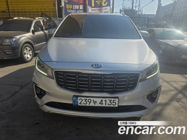 Kia The / новый New Carnival Luxury, 2019 1