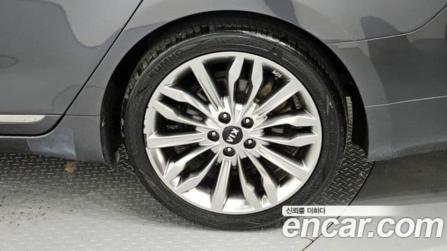 Kia K7 Premier Noblesse, 2020 все фото