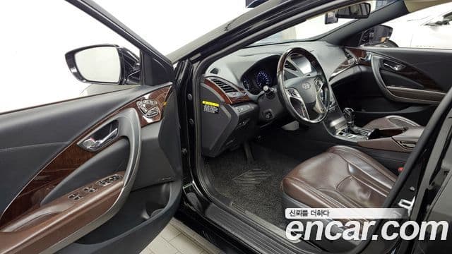 Hyundai Grandeur HG Modern, 2014 10