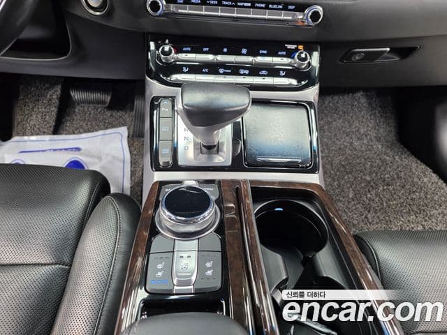 Genesis EQ900 Luxury, 2016 14