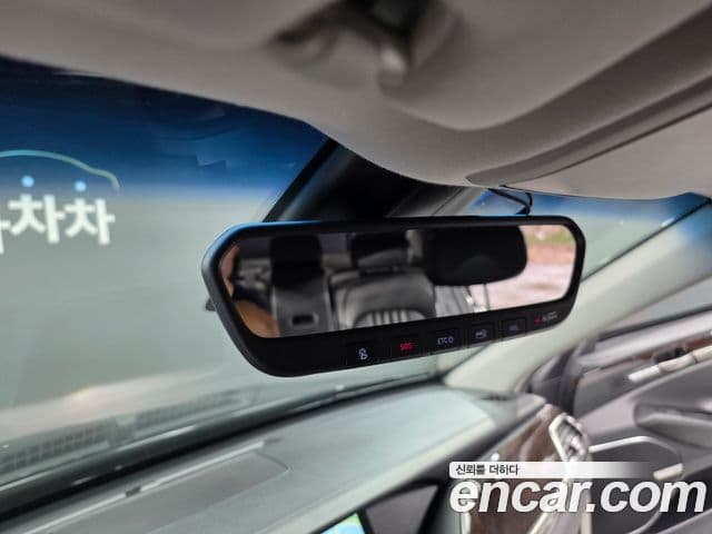 Genesis EQ900 Luxury, 2016 16