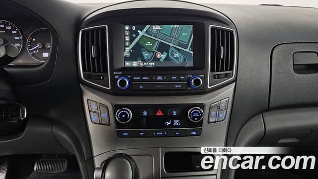 Hyundai The / новый New Grand Starex Modern, 2019 14