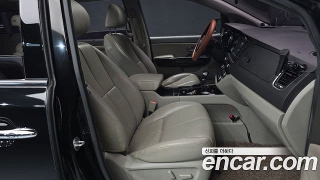 Kia All New Carnival Noblesse, 2017 11