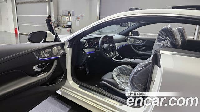 Mercedes-Benz E-класс W213 E450 4MATIC купе, 2023 10