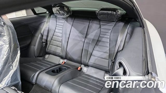 Mercedes-Benz E-класс W213 E450 4MATIC купе, 2023 11