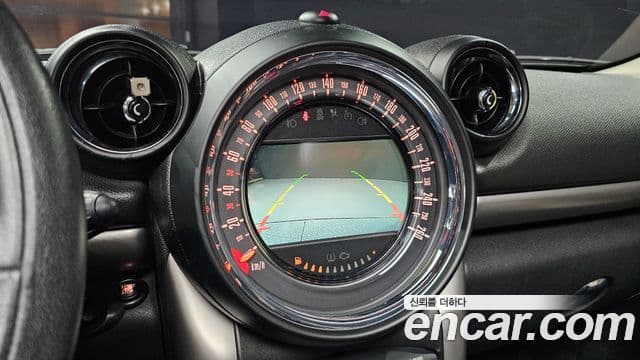 Mini Cooper D Countryman 1세대, 2016 16