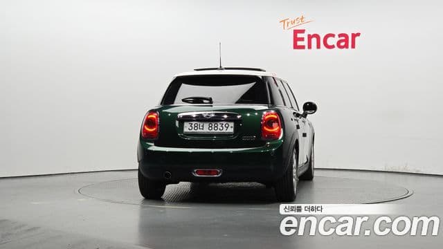 Mini Cooper 3세대, 2015 4