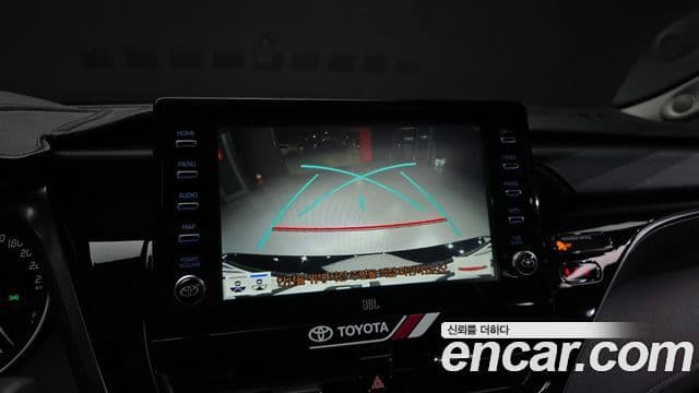 Toyota 캠리 (XV70) 2.5 XLE гибрид, 2023 15