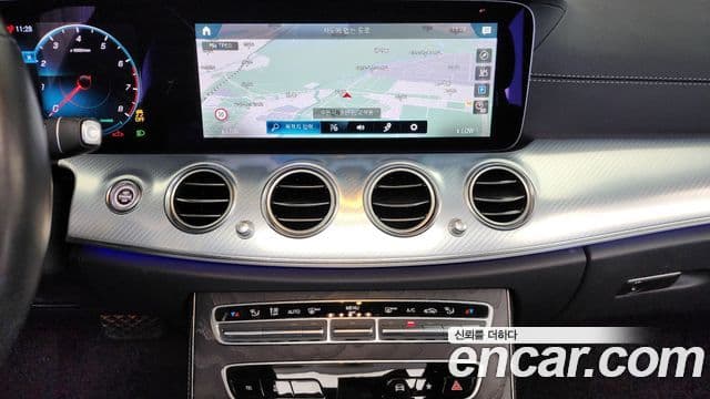 Mercedes-Benz E-класс W213 Avantgarde, 2021 14