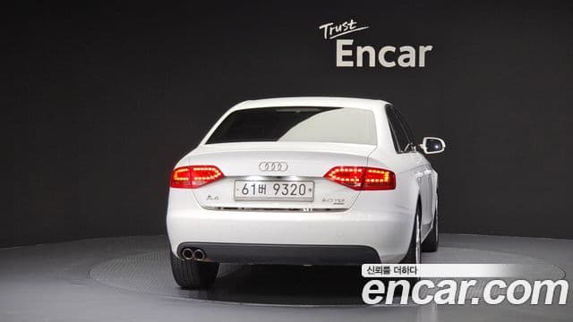 Audi New A4 B8, 2012 4