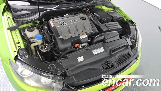 Volkswagen 시로코 2.0 TDI R-Line, 2012 6