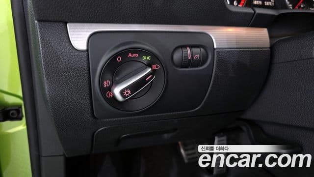 Volkswagen 시로코 2.0 TDI R-Line, 2012 18