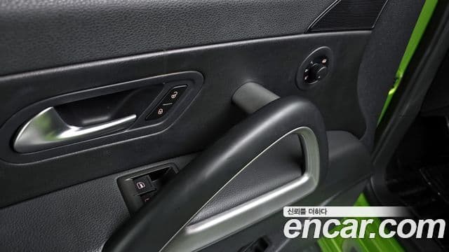 Volkswagen 시로코 2.0 TDI R-Line, 2012 19