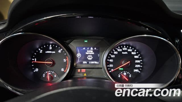 Kia All New Carnival Prestige High Roof, 2017 8