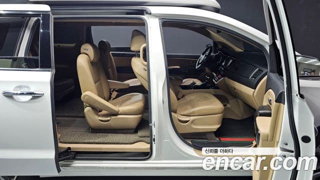 Kia All New Carnival Prestige High Roof, 2017 12
