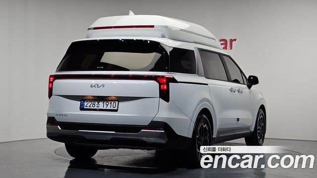 Kia The / новый New Carnival 4세대 7인승 High Limousine (компания по спецнадстройкам), 2025 2