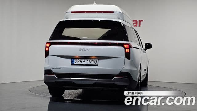 Kia The / новый New Carnival 4세대 7인승 High Limousine (компания по спецнадстройкам), 2025 4